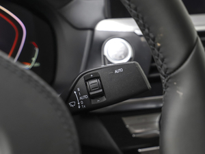 2021xDrive 25i M\(yn)(dng)b п؅^(q)