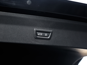 2021xDrive 25i M\ҹb g