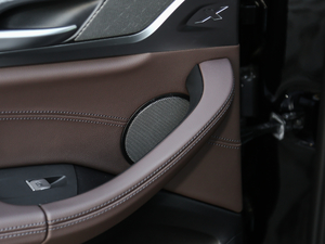 2021xDrive 25i M\ҹb g