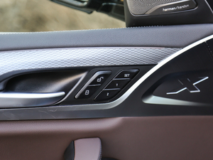 2021xDrive 25i M\ҹb g