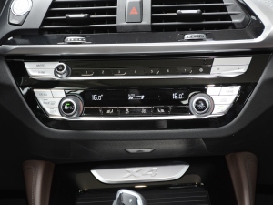 2021Ŀ xDrive 25i M\b {{