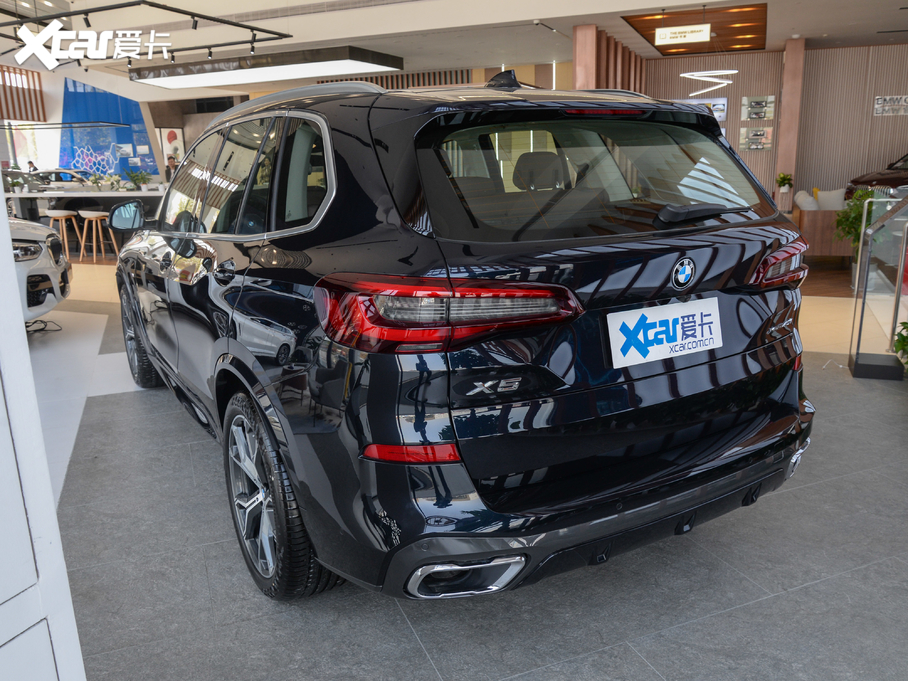 2021RX5(M) xDrive40i  M\b