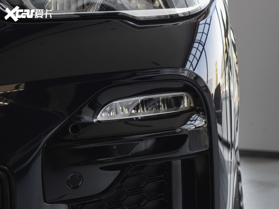 2021RX5(M) xDrive40i  M\b