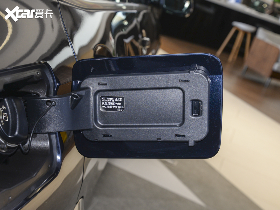 2021RX5(M) xDrive40i  M\b