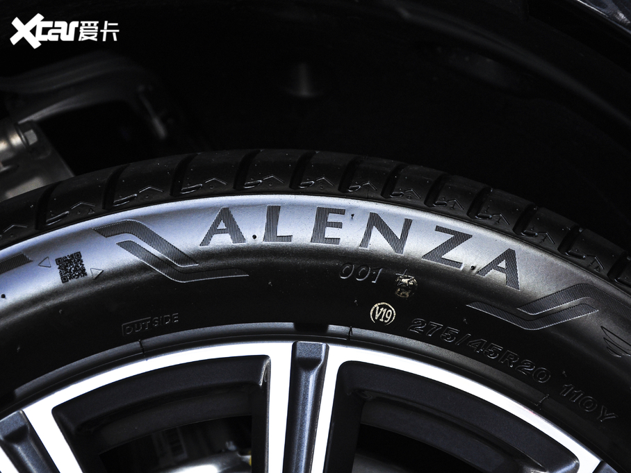 2021RX5(M) xDrive40i M\b