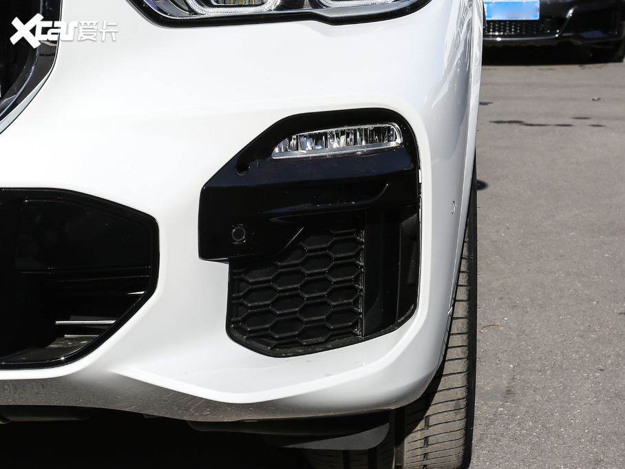 2021RX5(M) xDrive40i  M\b