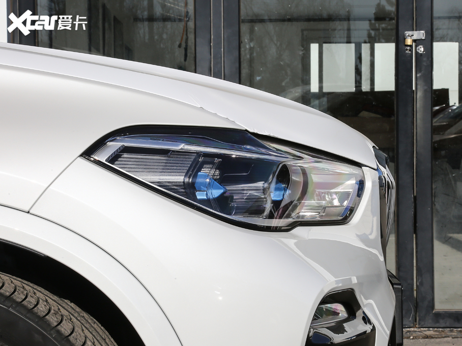 2021RX5(M) xDrive40i  M\b