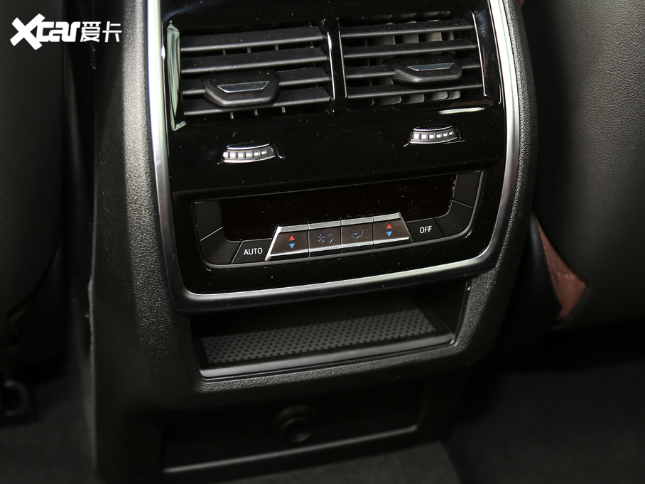 2021RX5(M) xDrive40i  M\b