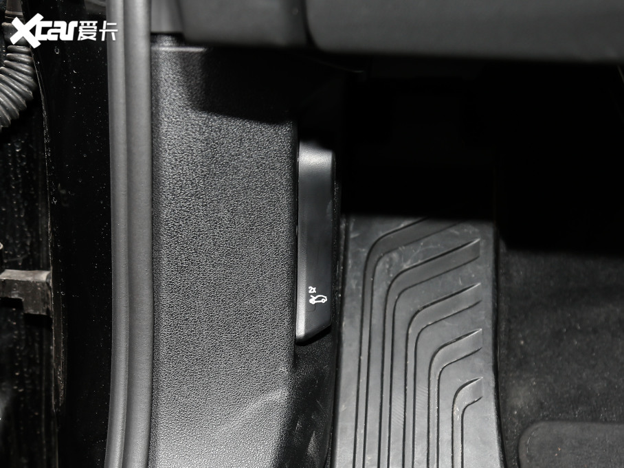 2021RX5(M) xDrive30i XOӋb