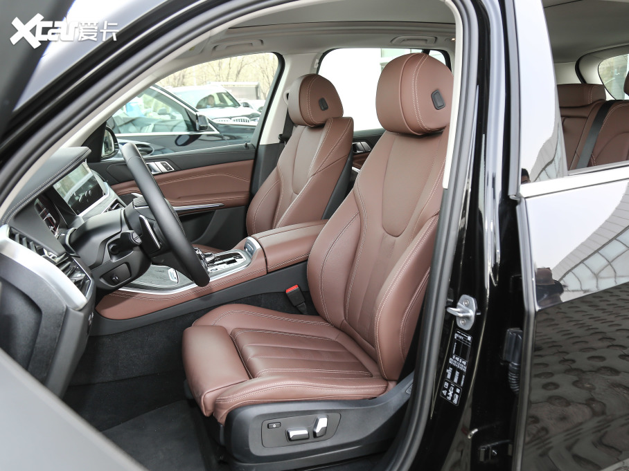 2021��RX5(�M��) xDrive30i X�OӋ���b