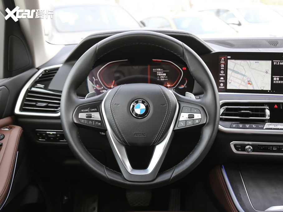 2021RX5(M) xDrive30i XOӋb