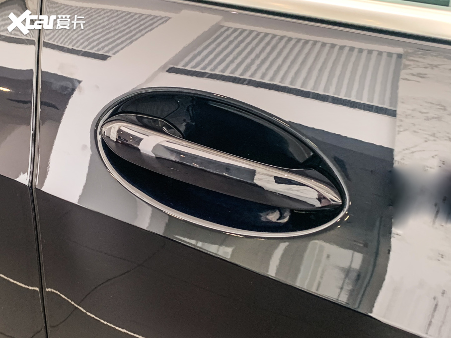 2021��RX5(�M��) �Ŀ� xDrive30i M�\�����b