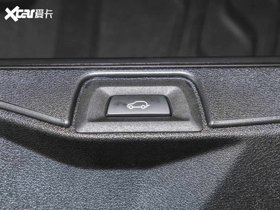 2021RX5(M) Ŀ xDrive40i  M\b