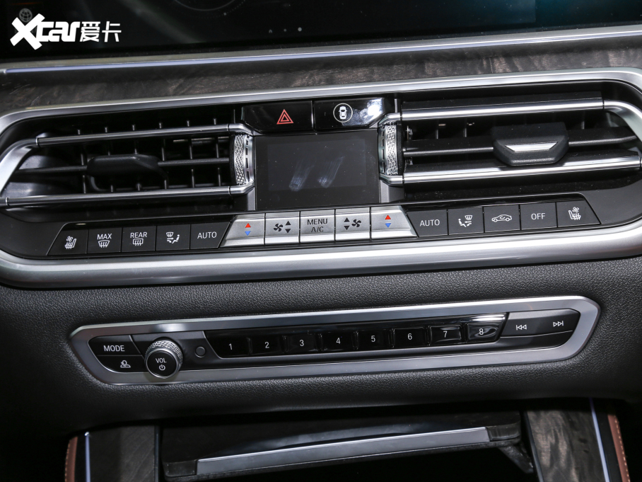 2021��RX5(�M��) �Ŀ� xDrive40i ������ M�\�����b