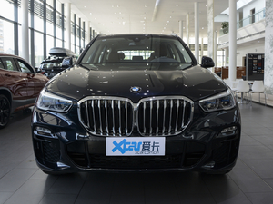 2021款xDrive30i M运动套装 正前