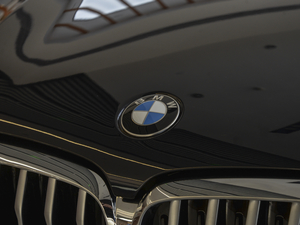 2021xDrive40i  M\(yn)b (x)(ji)^