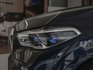 2021xDrive40i  M\b (ji)^