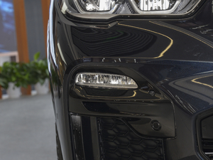 2021xDrive40i  M\b (ji)^