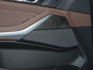 2021xDrive40i  M\b g