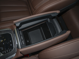 2021xDrive40i  M\b g