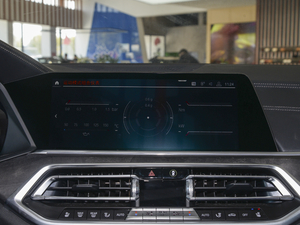 2021xDrive40i  M\b п؅^