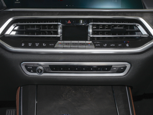 2021xDrive40i  M\b {