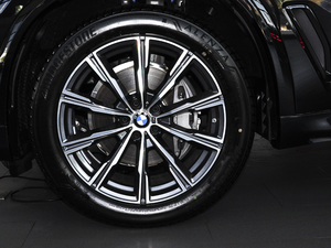2021款xDrive40i M运动套装 轮圈