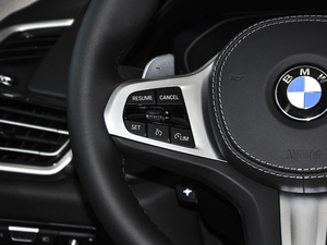 2021xDrive40i M\b п؅^