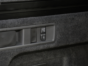 2021xDrive40i  M\(yn)(dng)b g