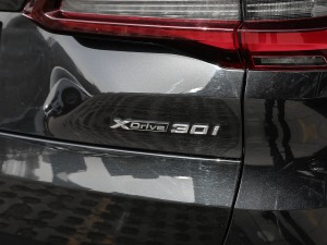 2021xDrive30i XO(sh)Ӌ(j)b (x)(ji)^