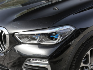 2021xDrive30i XOӋb ^