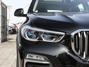 2021xDrive30i XOӋb ^