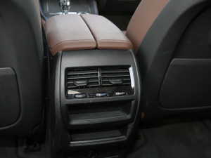 2021xDrive30i XOӋb g