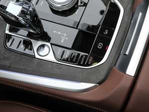 2021xDrive30i XOӋb п؅^