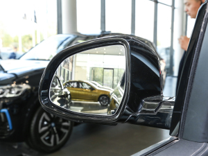 2021Ŀ xDrive40i  M\(yn)(dng)b (x)(ji)^