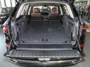 2021Ŀ xDrive40i  M\b g