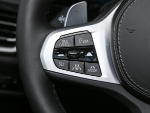 2021Ŀ xDrive40i  M\b п؅^