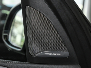 2021Ŀ xDrive40i  M\b п؅^