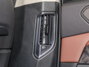 2021Ŀ xDrive40i  M\b п؅^