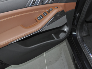 2021��xDrive45e M�\�����b ���g����