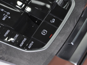 2021��xDrive45e M�\�����b �п؅^