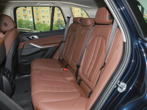 2021��Ŀ� xDrive45e M�\�����b ��������