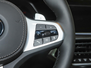 2021��Ŀ� xDrive45e M�\�����b �п؅^