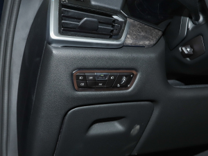 2021��Ŀ� xDrive45e M�\�����b �п؅^