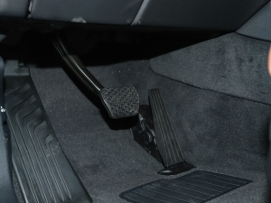 2021��Ŀ� xDrive45e M�\�����b �п؅^