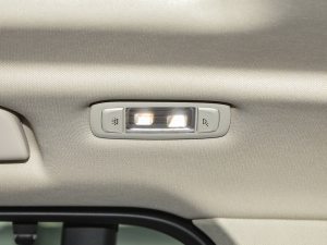 2021��Ŀ� xDrive45e M�\�����b �п؅^