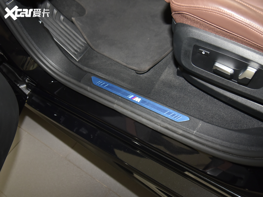 2021RX6 xDrive30i M\b