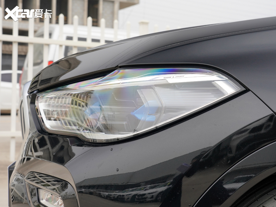 2021RX6 xDrive40i  M\b