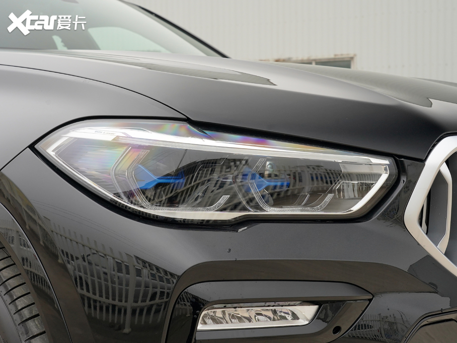 2021RX6 xDrive40i  M\b