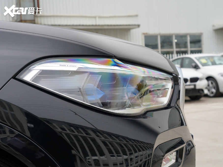 2021RX6 xDrive40i  M\b